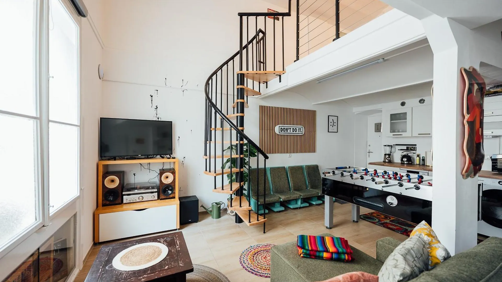 The Garage No.6 Apartment Vienna Austria